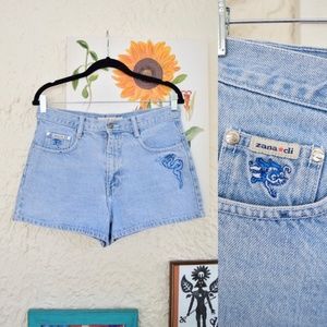 y2k light wash blue dragon embroidered denim shorts (31”)